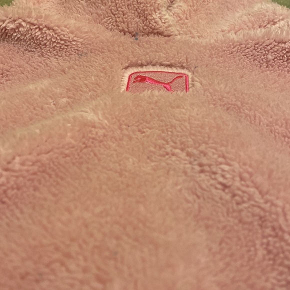 Pink fluffy puma sweatshirt. Very clean. Very comfy. Has elastic around waist. - Picture 3 of 4